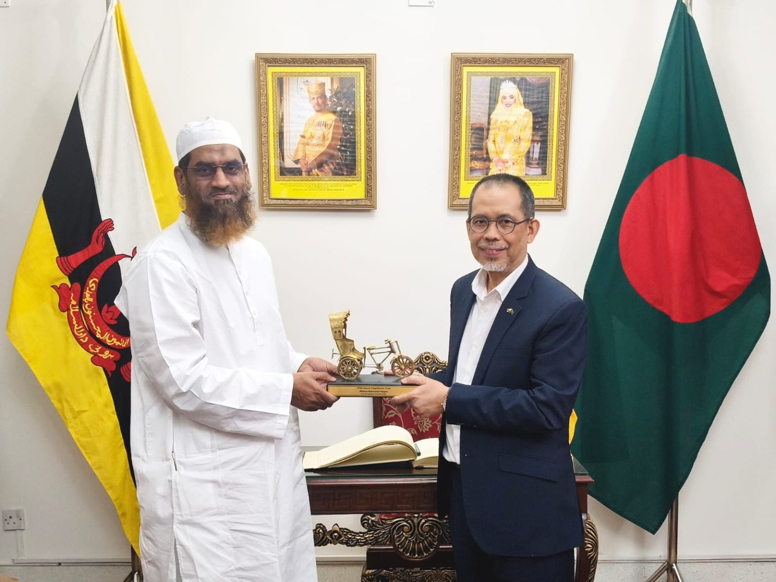 ব্রুনেই রাষ্ট্রদূতের সাথে আমিরে মজলিসের সৌজন্য সাক্ষাৎ