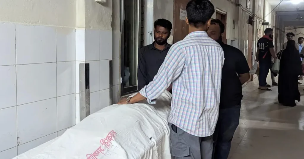 ব্রাজিলের পতাকা টাঙাতে গিয়ে বিদ্যুৎস্পৃষ্টে যুবকের মৃত্যু