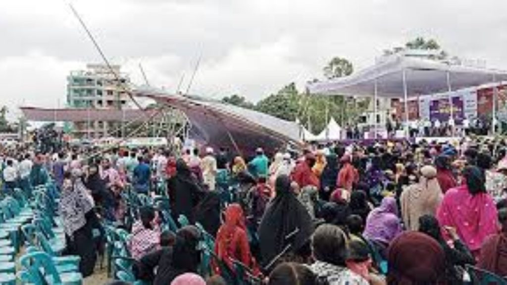 প্রধানমন্ত্রী শ্রীমঙ্গলে পৌঁছানোর আগেই ভেঙে পড়ল প্যান্ডেল