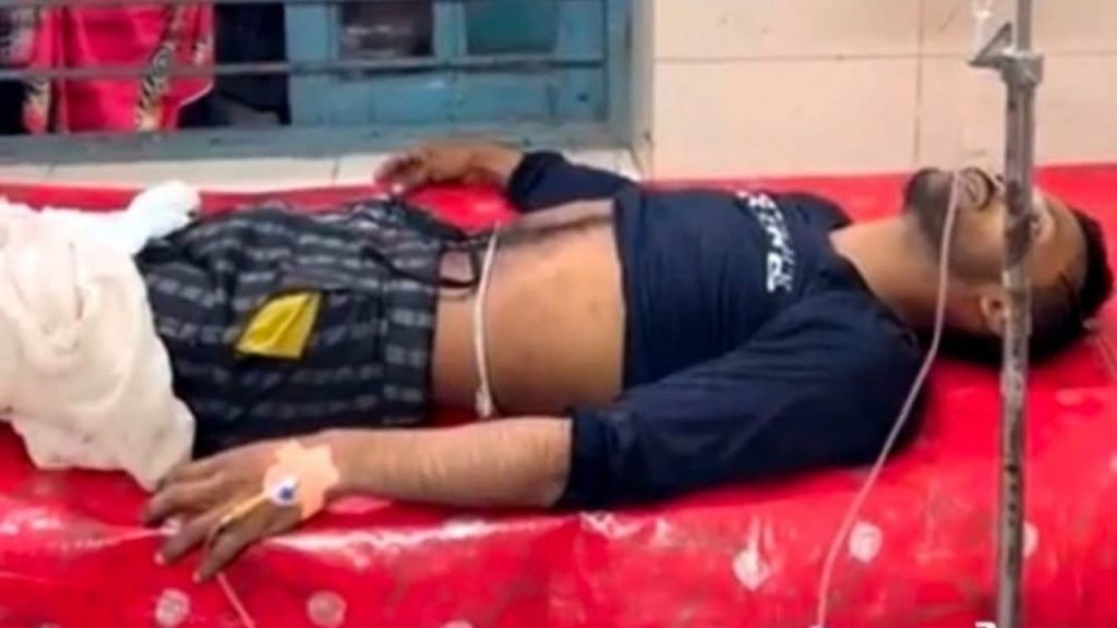 কালীগঞ্জে ট্রেনে কাটা পড়ে যুবকের দুই পা বিচ্ছিন্ন
