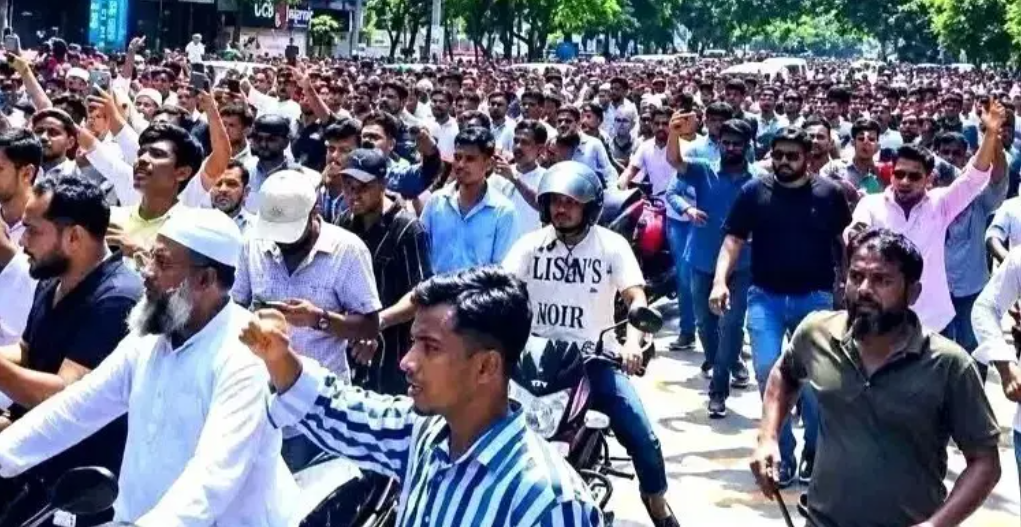 গুলশানে কার্যক্রম নিষিদ্ধ দলের মিছিলে যোগ দিয়ে আরও ৯ জন কারাগারে