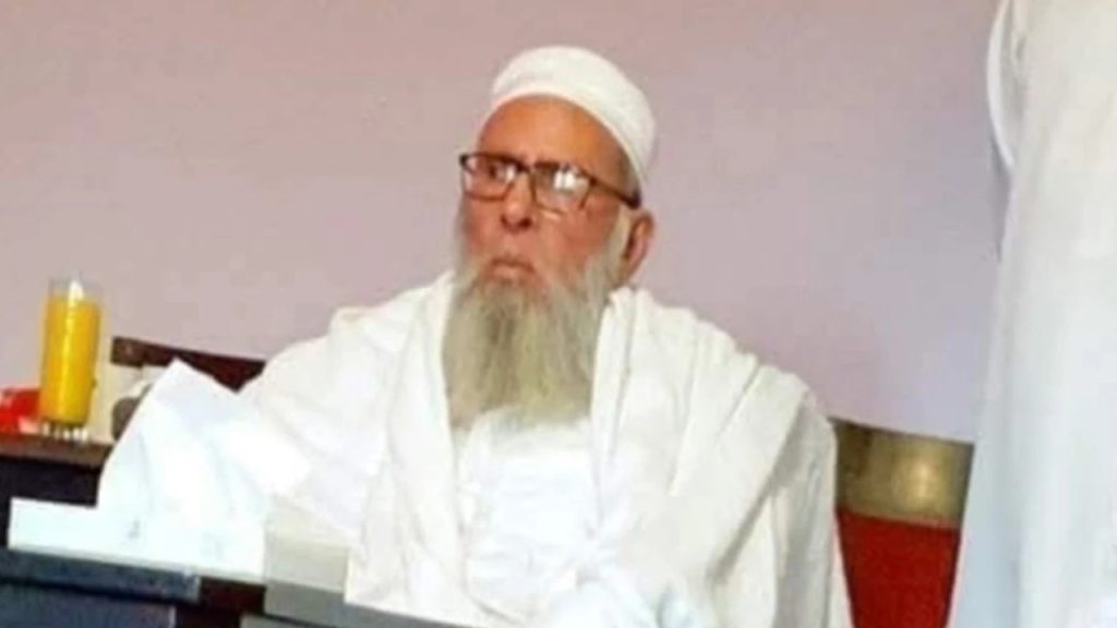 মারা গেলেন তাবলিগের প্রবীণ মুরব্বি মাওলানা এহসানুল হক